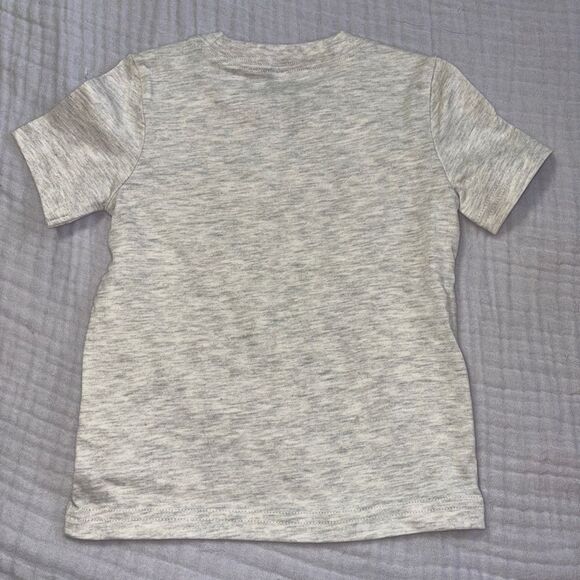 2t carters tshirt love means family
BB - Picture 2 of 2